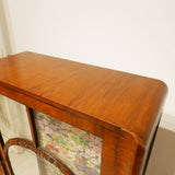 Glass cabinet/グラスキャビネット