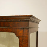 Glass cabinet/グラスキャビネット