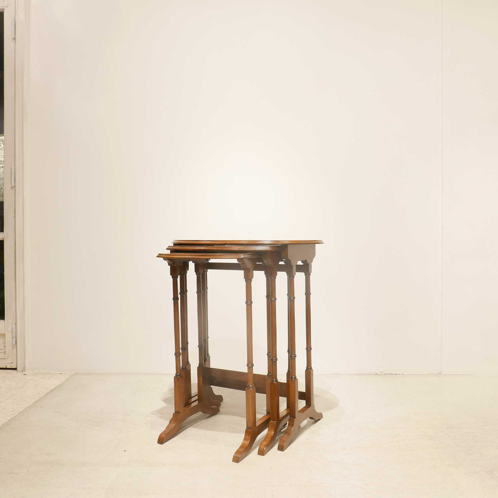 Nest of tables/ネストオブテーブルス/Side table/サイドテーブル