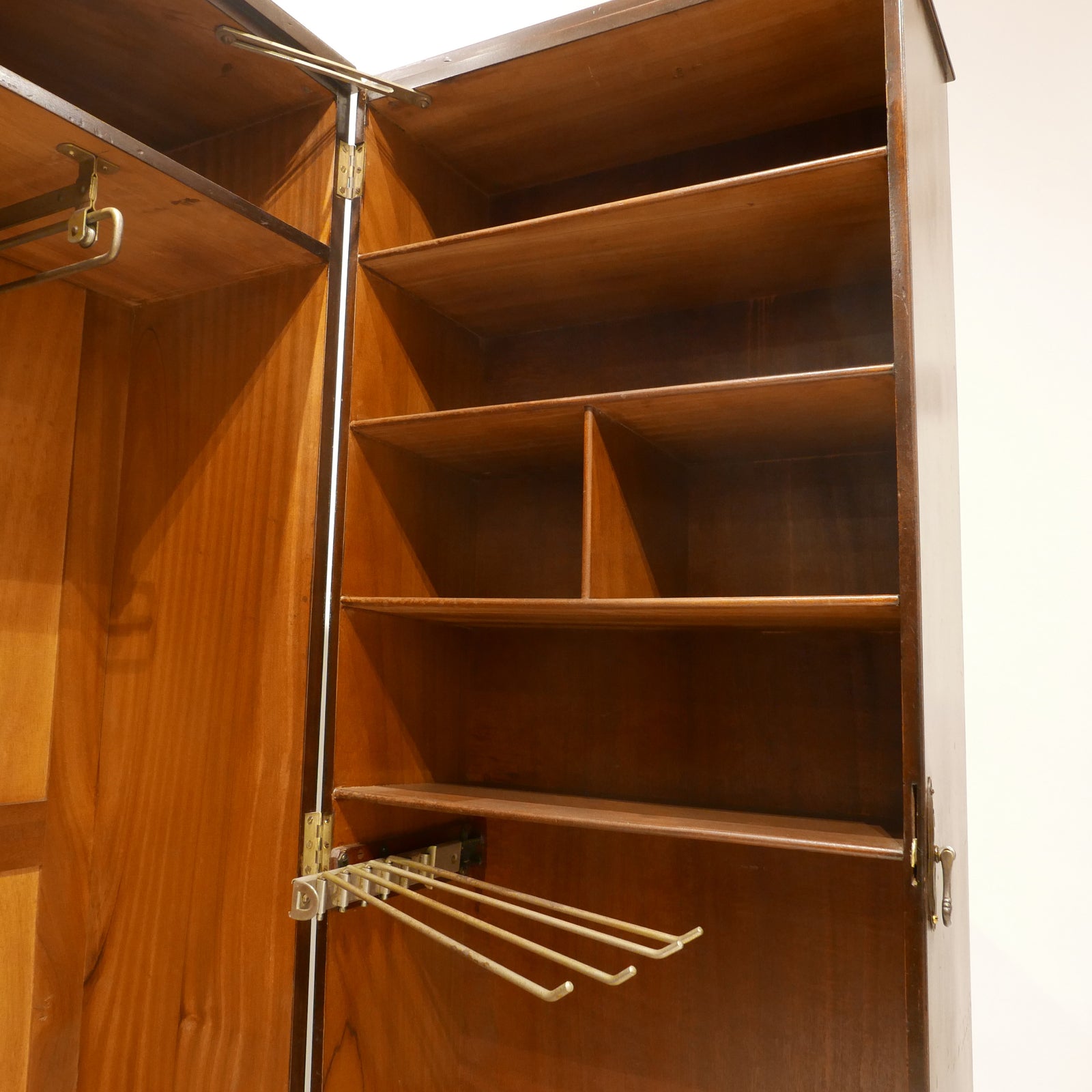 Compactom/コンパクトム/Wardrobe/ワードローブ – Steward antiques